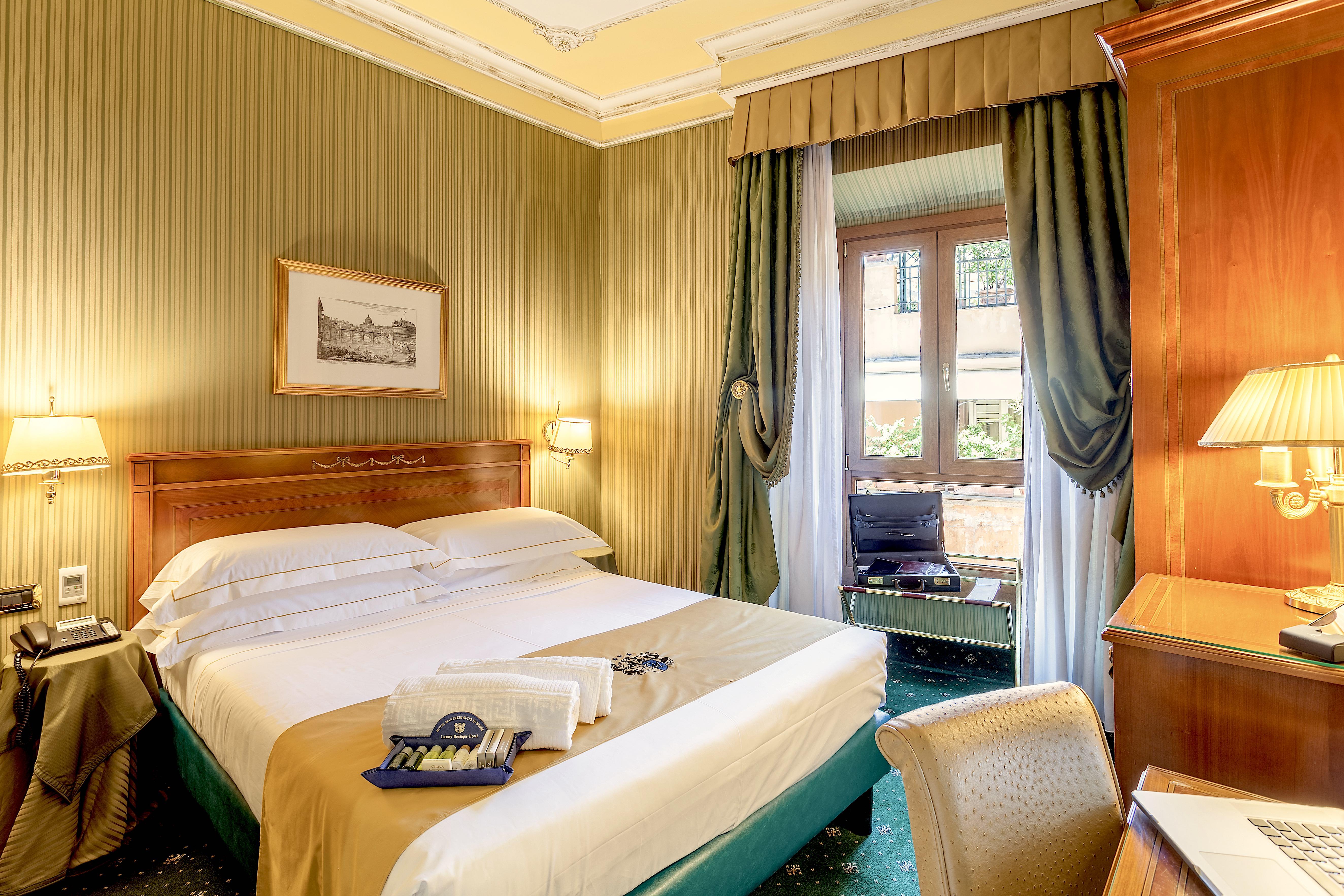Hotel Manfredi Suite In Rome Exterior photo