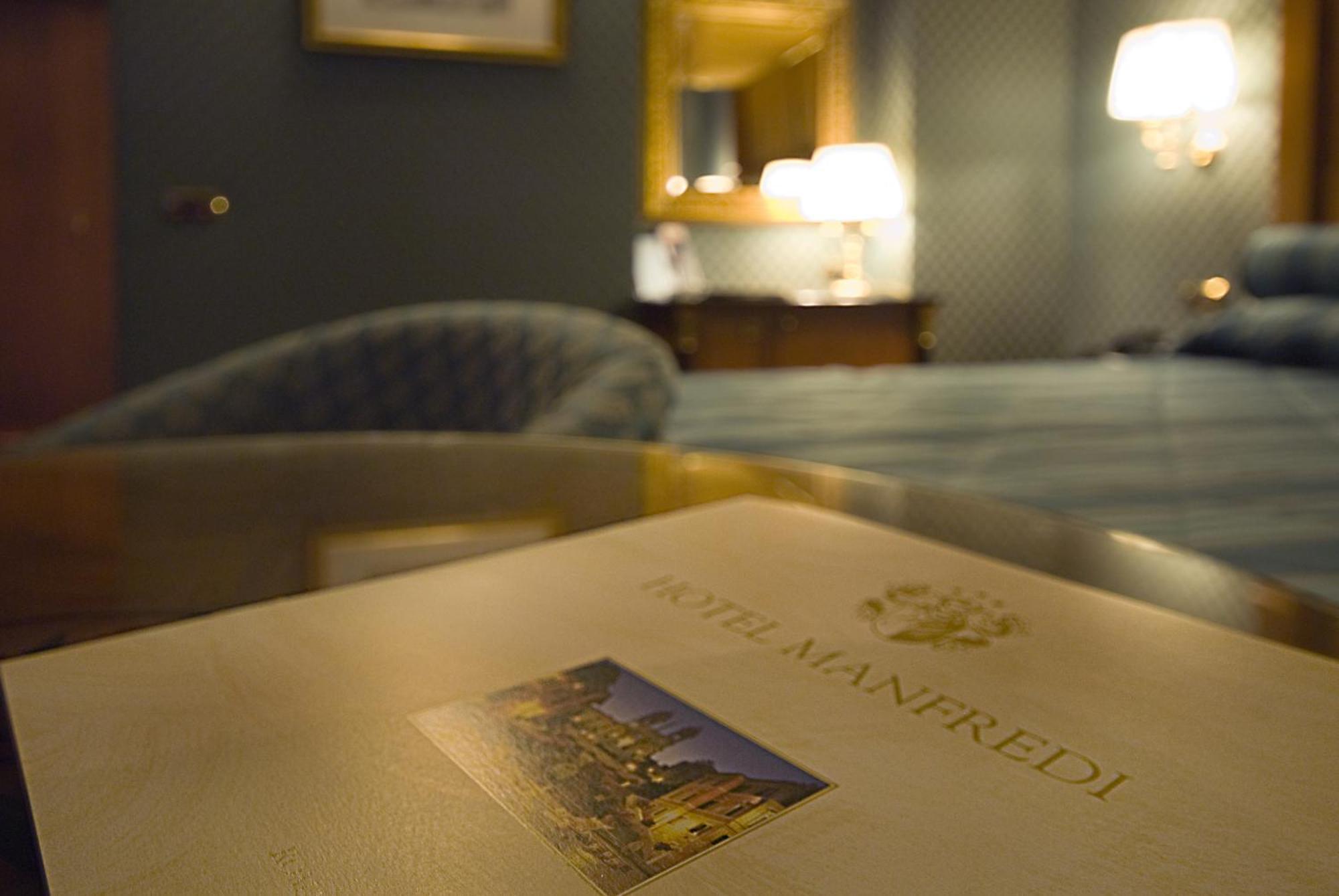 Hotel Manfredi Suite In Rome Exterior photo