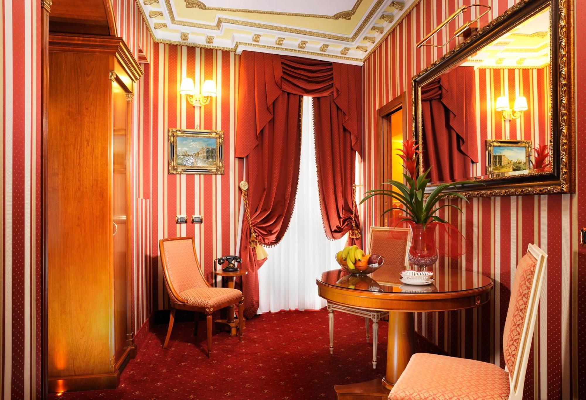 Hotel Manfredi Suite In Rome Exterior photo