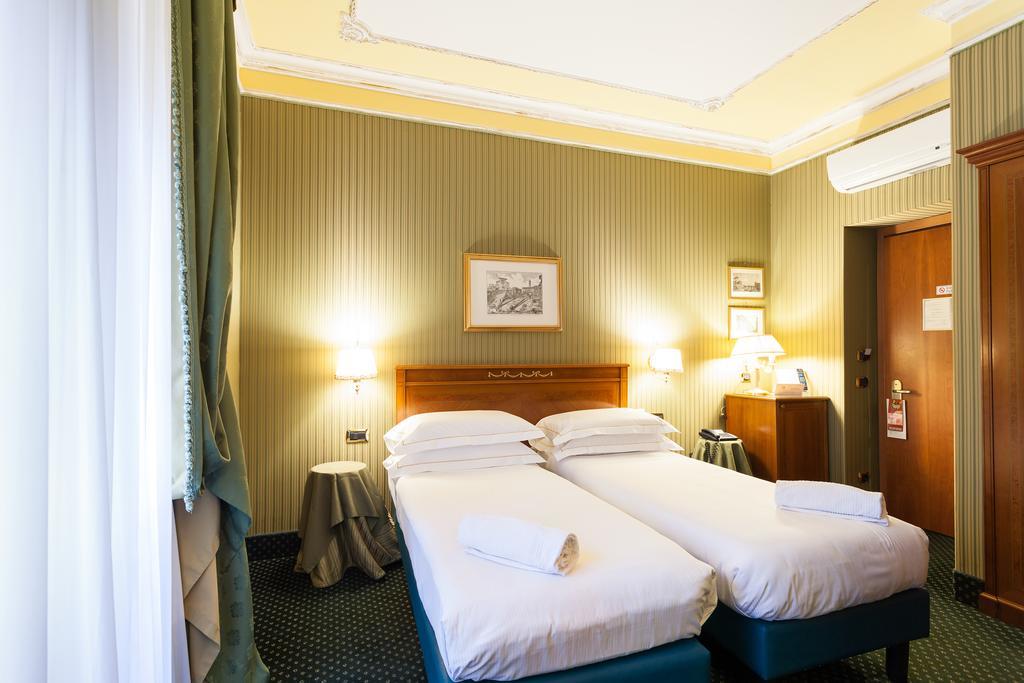 Hotel Manfredi Suite In Rome Exterior photo